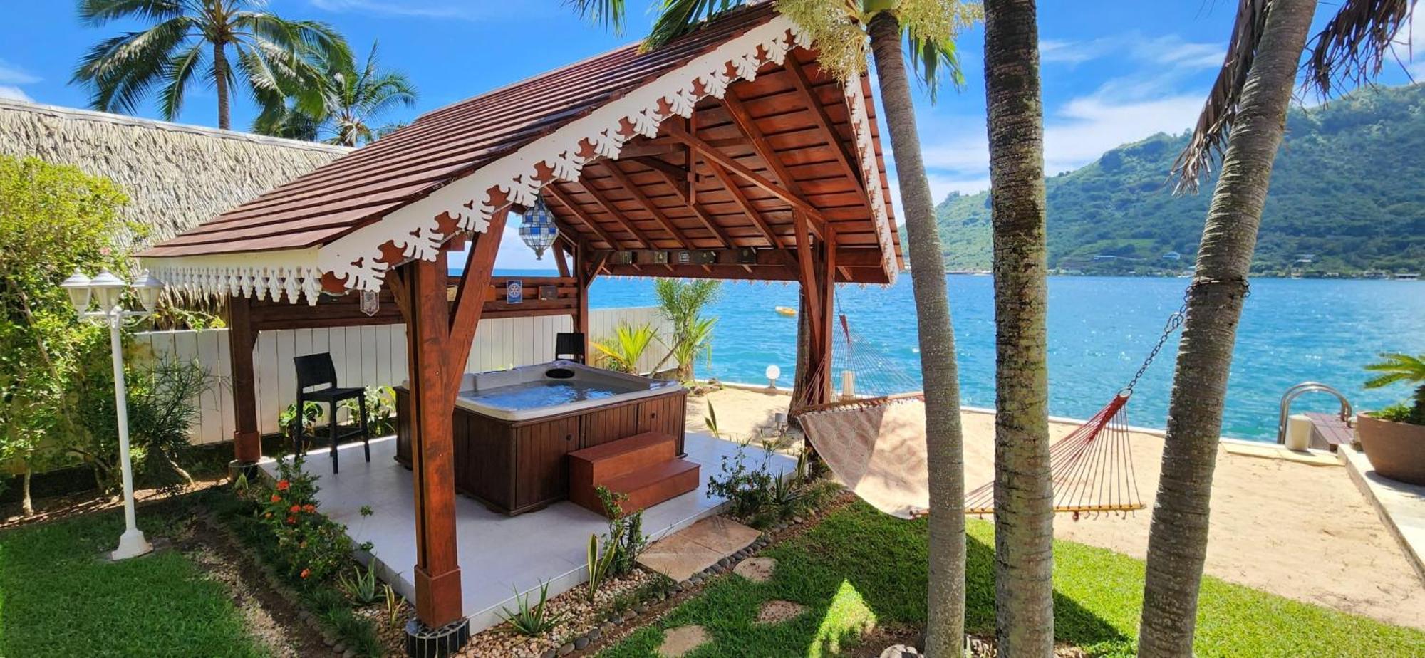 Villa Oramarama Paopao Exteriér fotografie